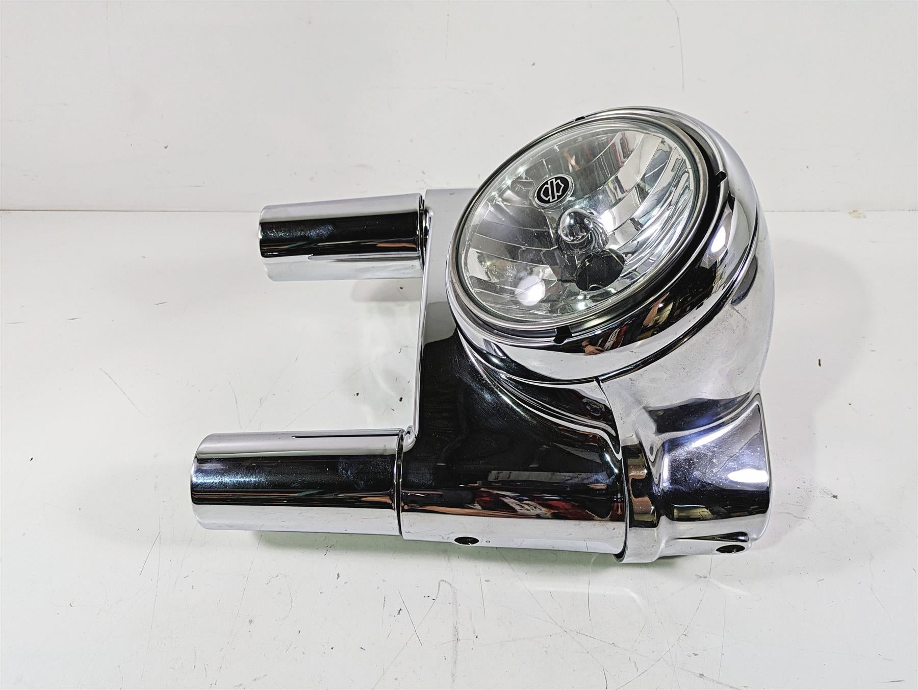2012 Harley FLD Dyna Switchback Headlight Chrome Nacelle Set 61400078 57200024 {{ shop.shopifyCountryName }} - Mototech271