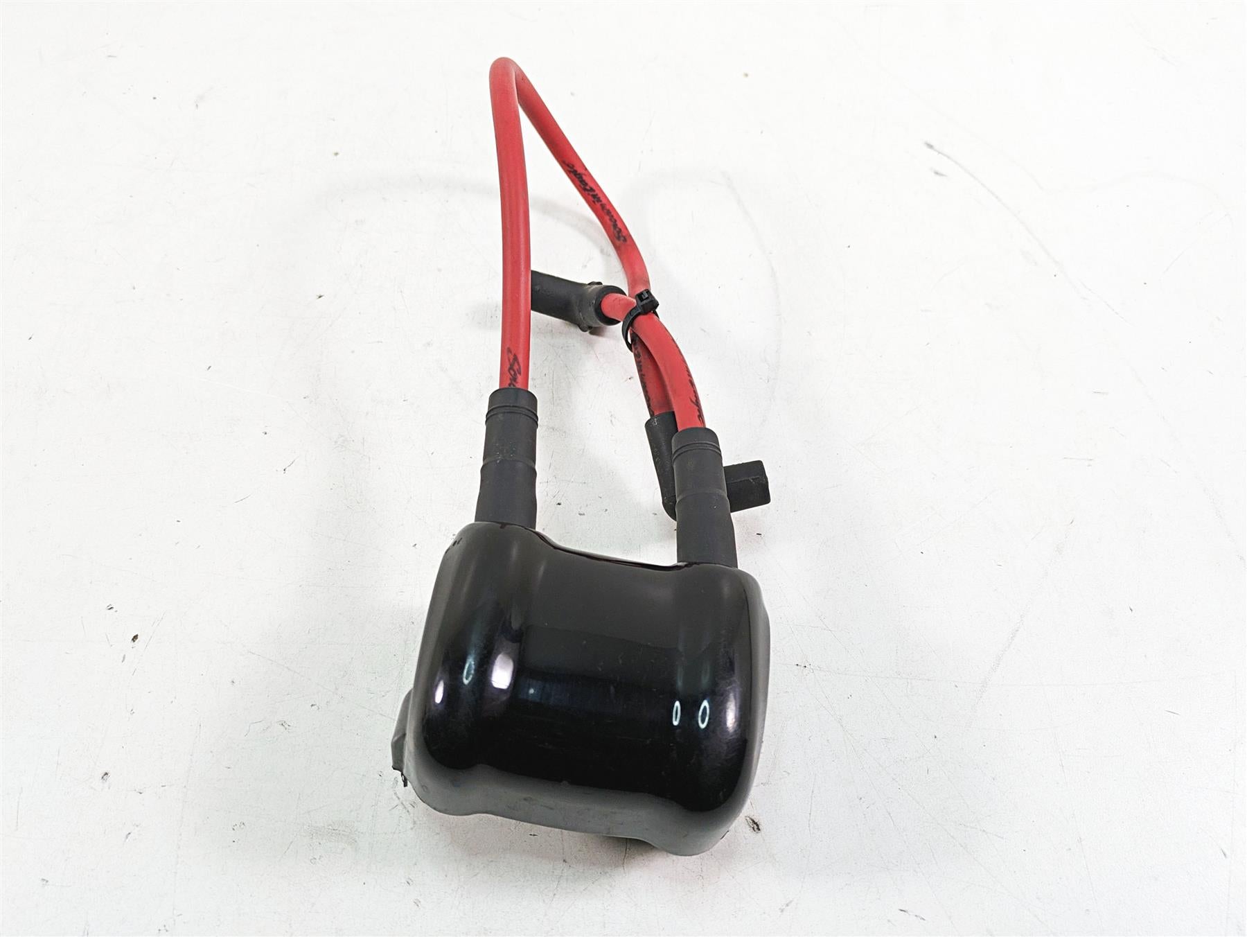 2009 Harley Softail FLSTSB Cross Bones Ignition Coil & Cover 31696-07A {{ shop.shopifyCountryName }} - Mototech271