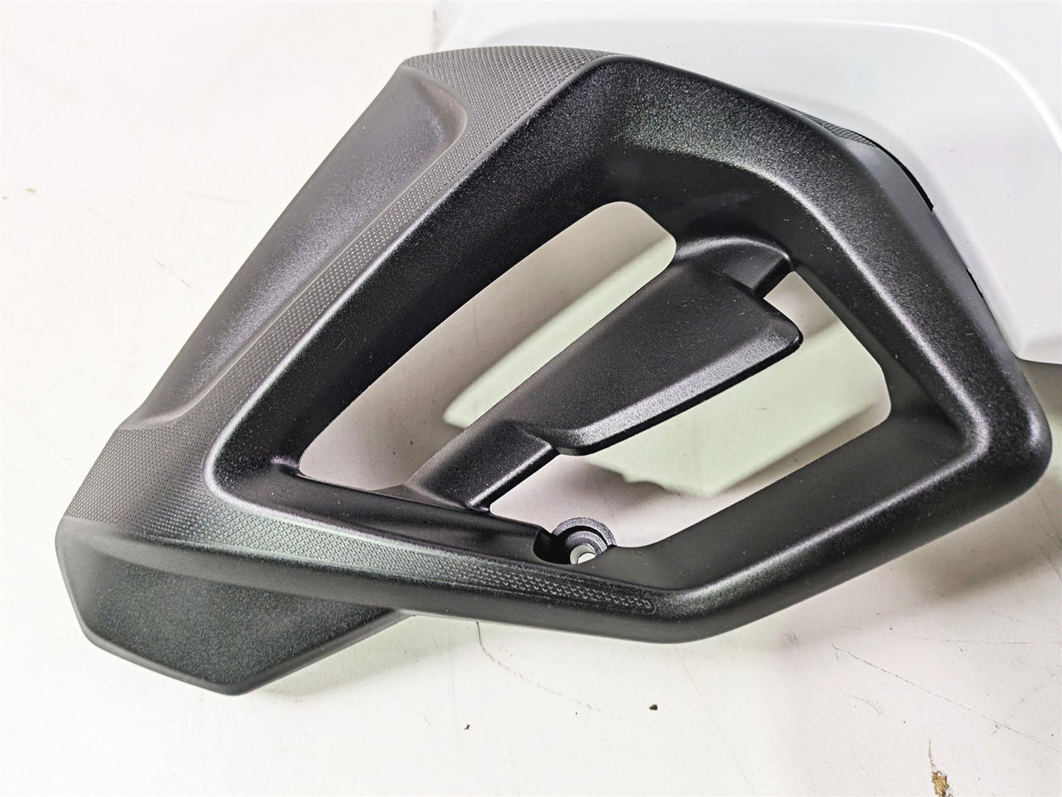 2016 BMW F800R K73 Left Tank Fairing Cover Blue White 46638530193 46637698111 {{ shop.shopifyCountryName }} - Mototech271