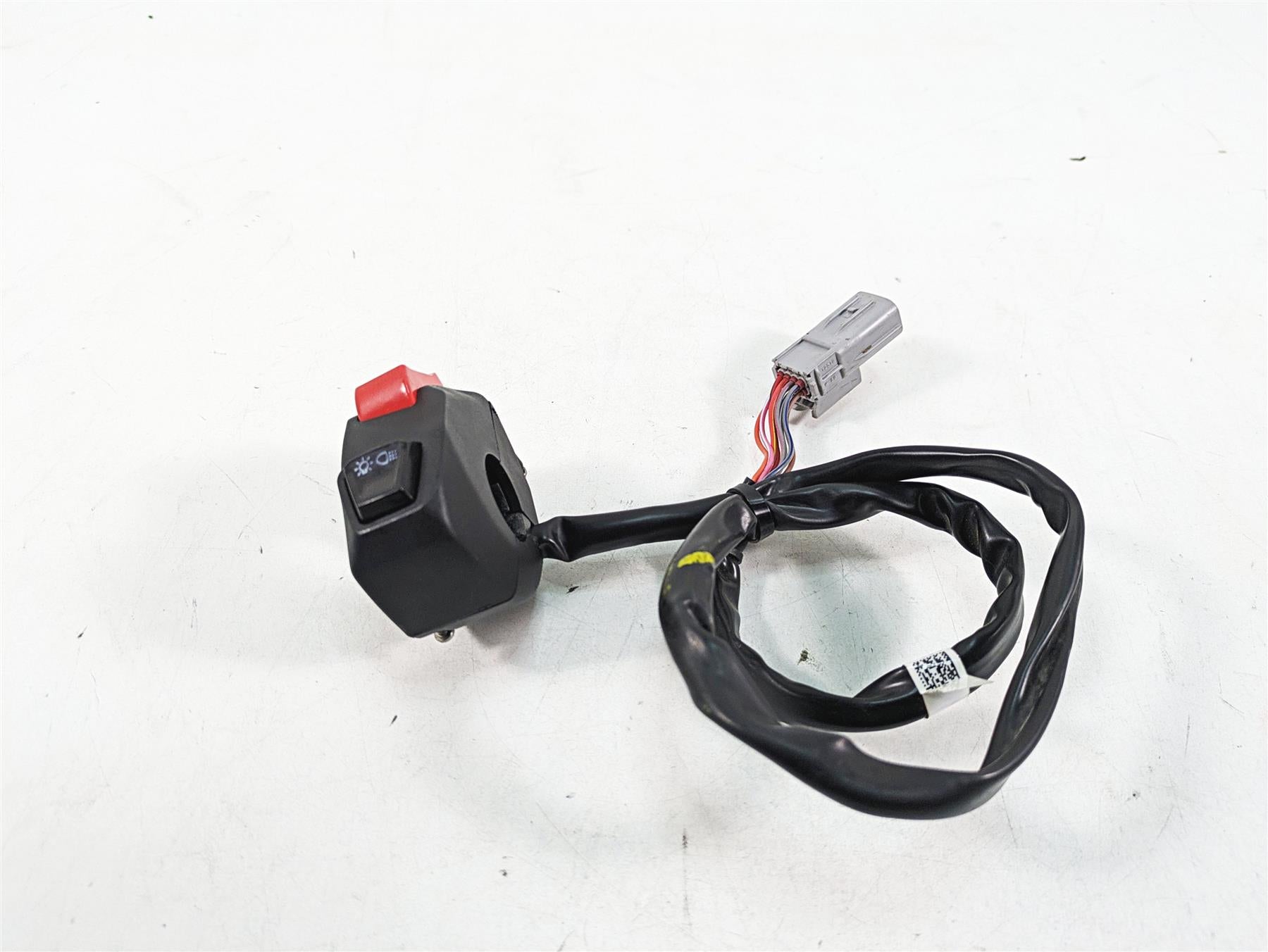 2021 Aprilia RS660 Right Hand Start Stop Control Switch 2D000550 {{ shop.shopifyCountryName }} - Mototech271