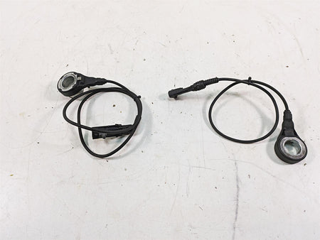 2013 Harley Softail FLSTFB Fat Boy Lo Front Rear Speed Sensor Set 40982-11 {{ shop.shopifyCountryName }} - Mototech271