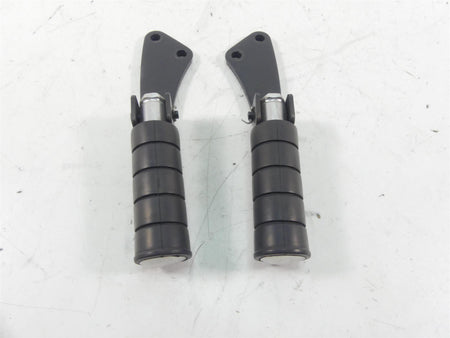 2001 Yamaha XV1600 Road Star Rear Passenger Pillion Foot Peg Set 4WM-27430-11-00 {{ shop.shopifyCountryName }} - Mototech271