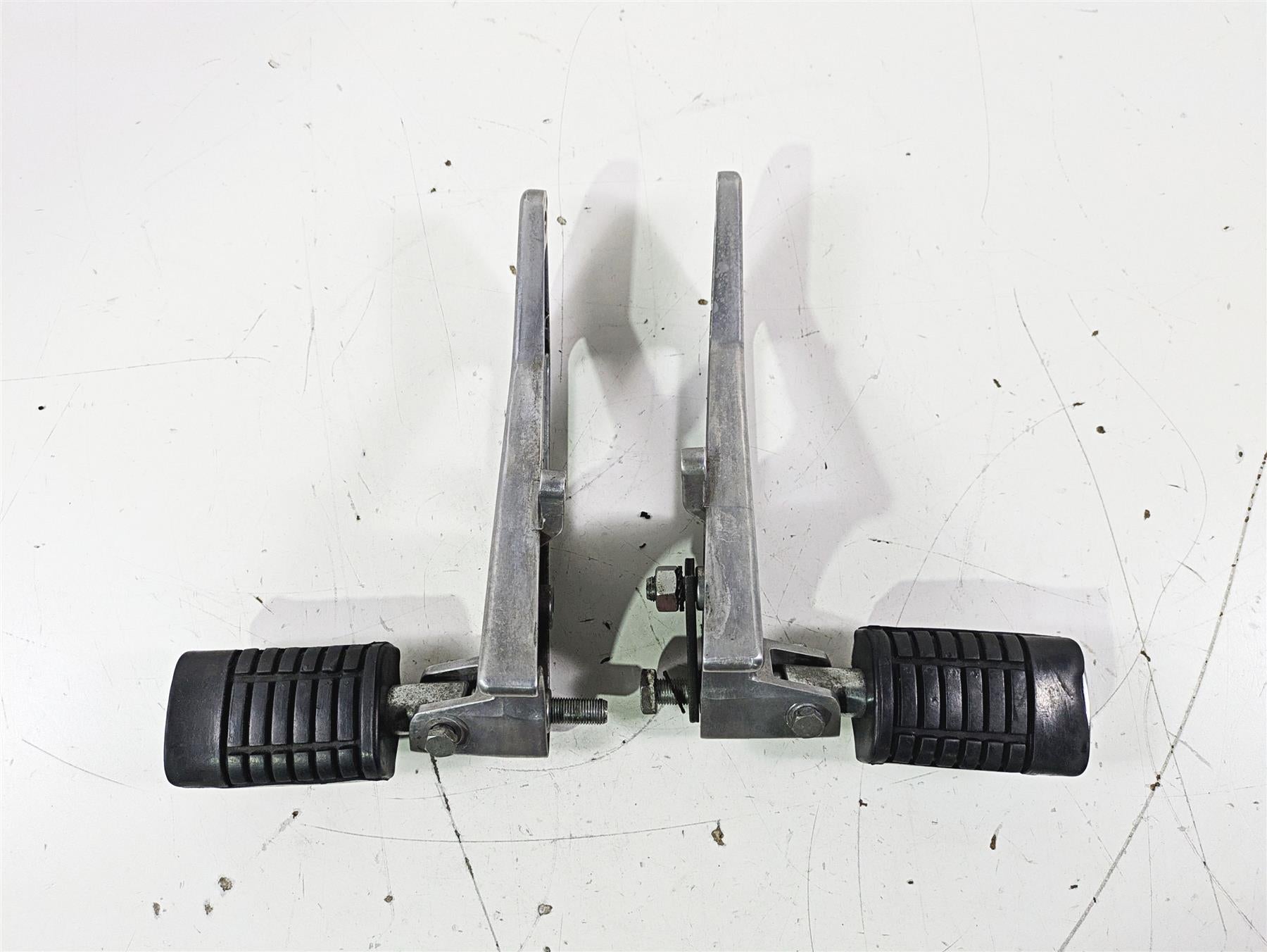 1998 Moto Guzzi California 1100 EV Rear Passenger Footpeg Set GU29443550 {{ shop.shopifyCountryName }} - Mototech271