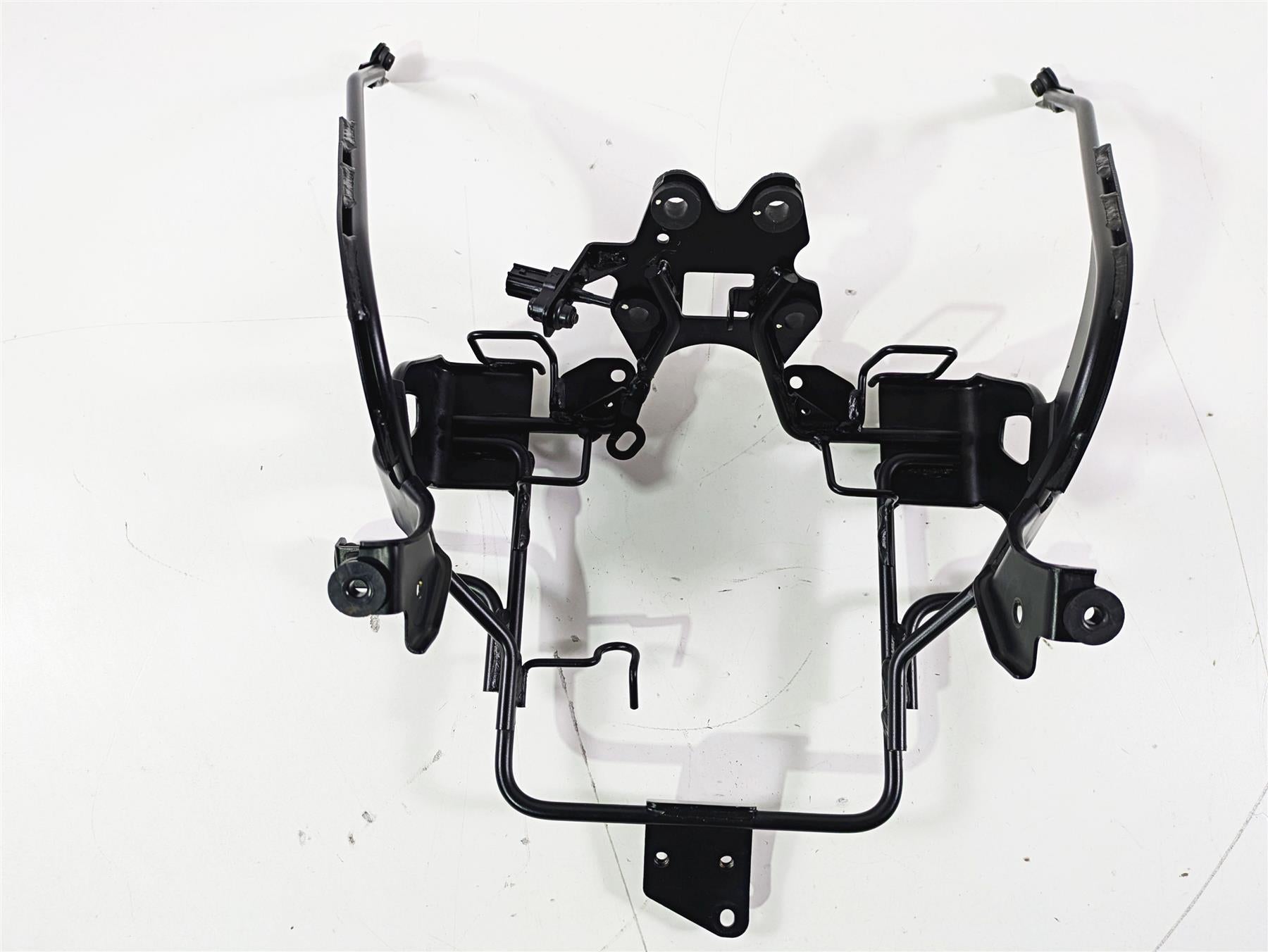 2022 Kawasaki ZR900RS Cafe Headlight Gauges Stay Bracket Mount 39137-0686 {{ shop.shopifyCountryName }} - Mototech271
