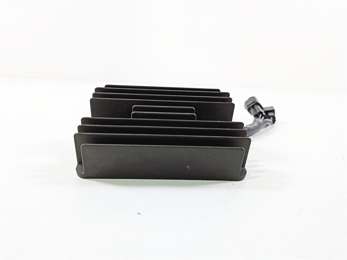 2024 Suzuki GSXR 600 Rectifier Voltage Regulator 32800-47H00 SH811AA {{ shop.shopifyCountryName }} - Mototech271