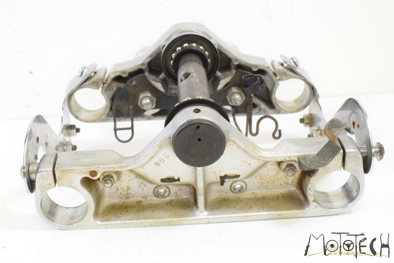 2004 Yamaha XVS650 V-Star Custom Upper Lower Triple Tree Set {{ shop.shopifyCountryName }} - Mototech271