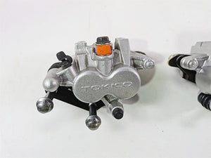 2008 Kawasaki VN1600 Vulcan Nomad Tokico Front Brake Caliper Set 43044-1115