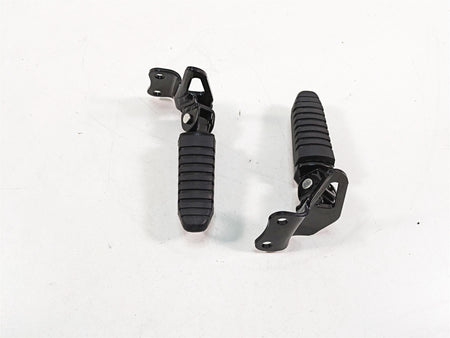 2016 Suzuki M109R VZR1800 Rear Passenger Footpeg Set 43600-48G00 43700-48G00 {{ shop.shopifyCountryName }} - Mototech271