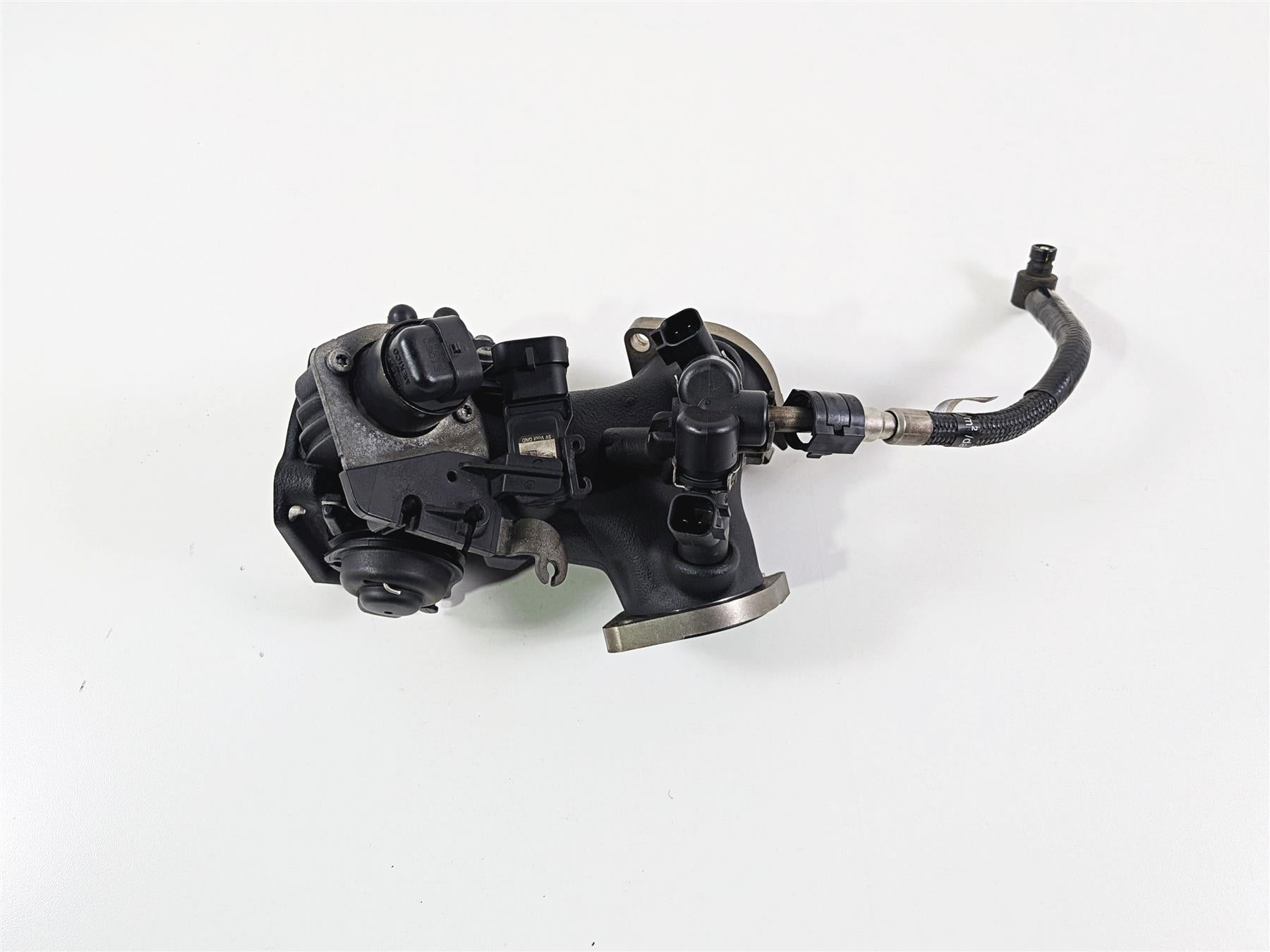 2014 Harley FXDL Dyna Low Rider Throttle Body Fuel Injectors 27708-10A {{ shop.shopifyCountryName }} - Mototech271