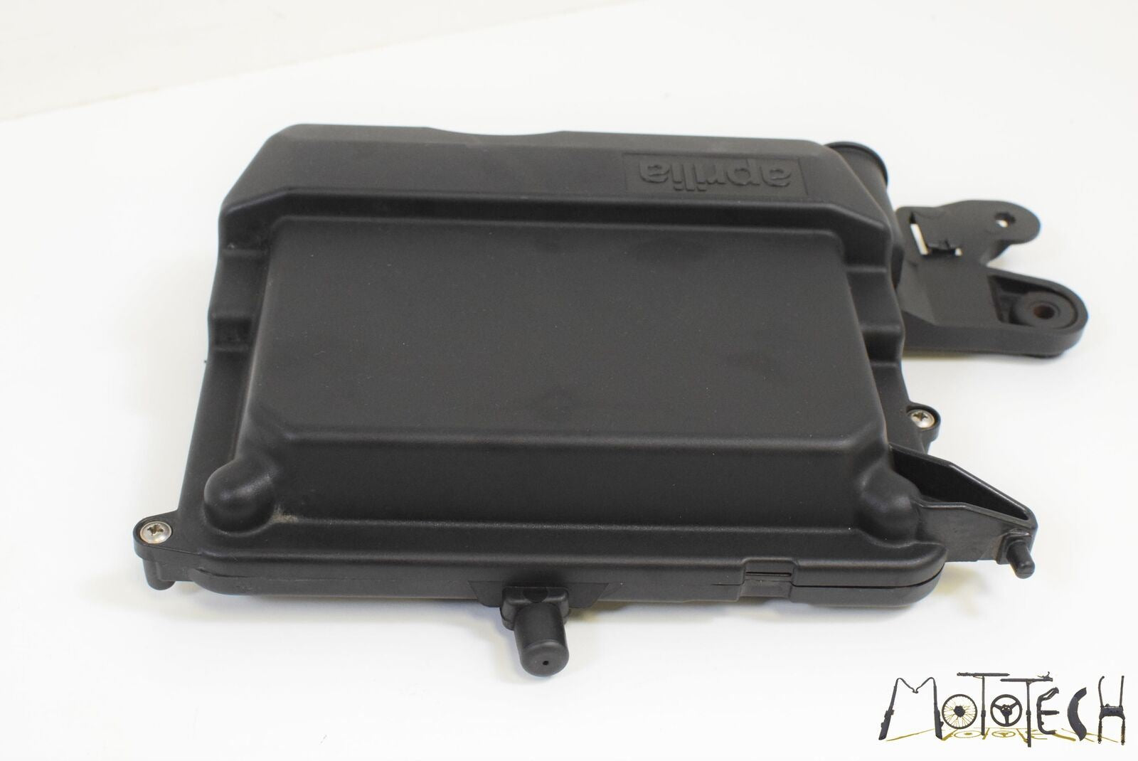2016 Aprilia CAPONORD 1200 RALLY ECU ECM CDI Case Holder Bracket 2B000149 | Mototech271