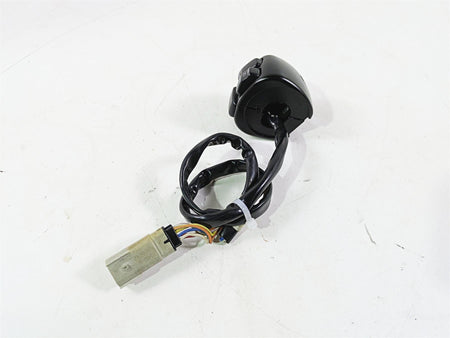 2010 Harley VRSCF Muscle Rod Left Hand Control Switch READ 71682-06A 71685-06A {{ shop.shopifyCountryName }} - Mototech271