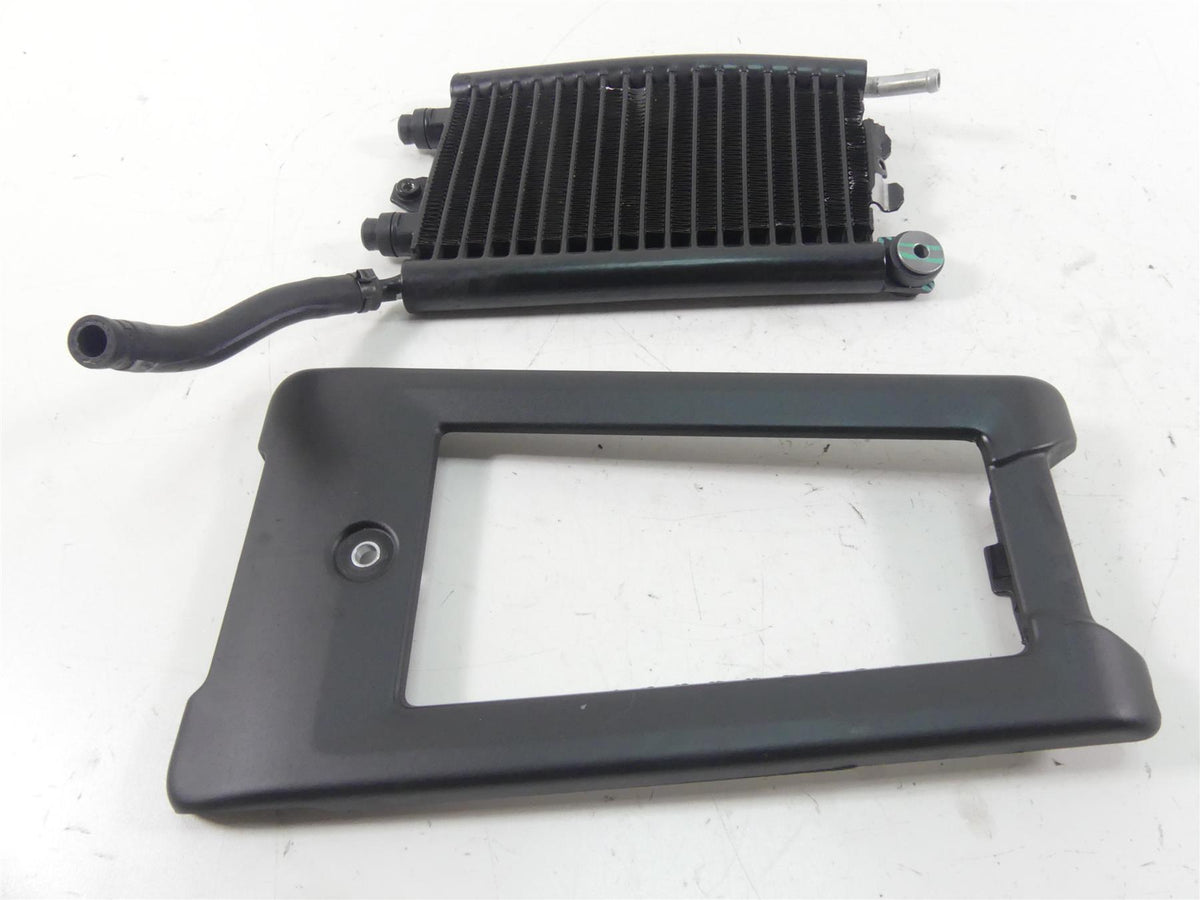2021 Harley Softail FXBBS Street Bob Oil Cooler & Cover Twisted 62700191 {{ shop.shopifyCountryName }} - Mototech271
