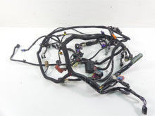 Load image into Gallery viewer, 2011 Harley VRSCF Muscle Rod Main Wiring Harness Non Abs Set - No Cuts 70125-08A | Mototech271
