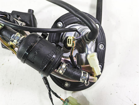 2020 Triumph Street Scrambler 900 Fuel Gas Petrol Pump -Tested T2402902 T1240330 {{ shop.shopifyCountryName }} - Mototech271