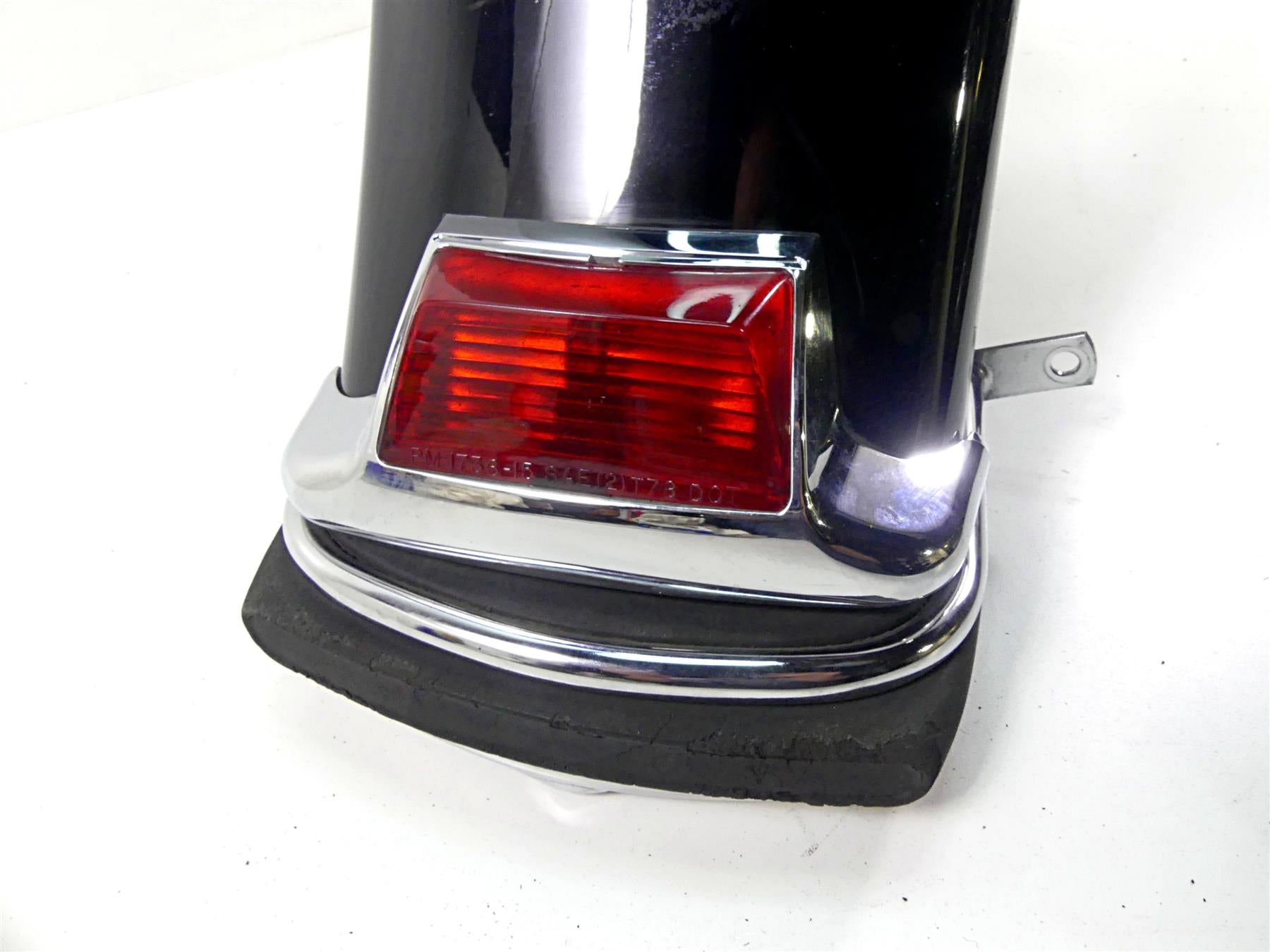2003 Harley Touring FLHTCI E-Glide 100TH Rear Fender + Light & Bumper 59579-01B {{ shop.shopifyCountryName }} - Mototech271