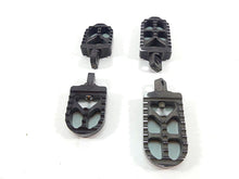 Load image into Gallery viewer, 2014 Harley Dyna FXDB Street Bob Joker Machine Adjustable Footpeg Set 08-56-1 | Mototech271

