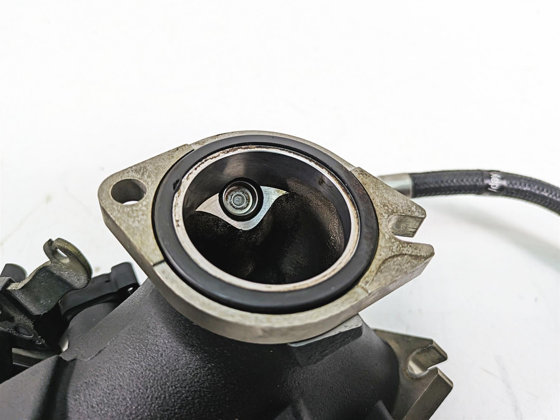 2009 Harley Softail FLSTSB Cross Bones Throttle Body Fuel Injection 27708-06 {{ shop.shopifyCountryName }} - Mototech271