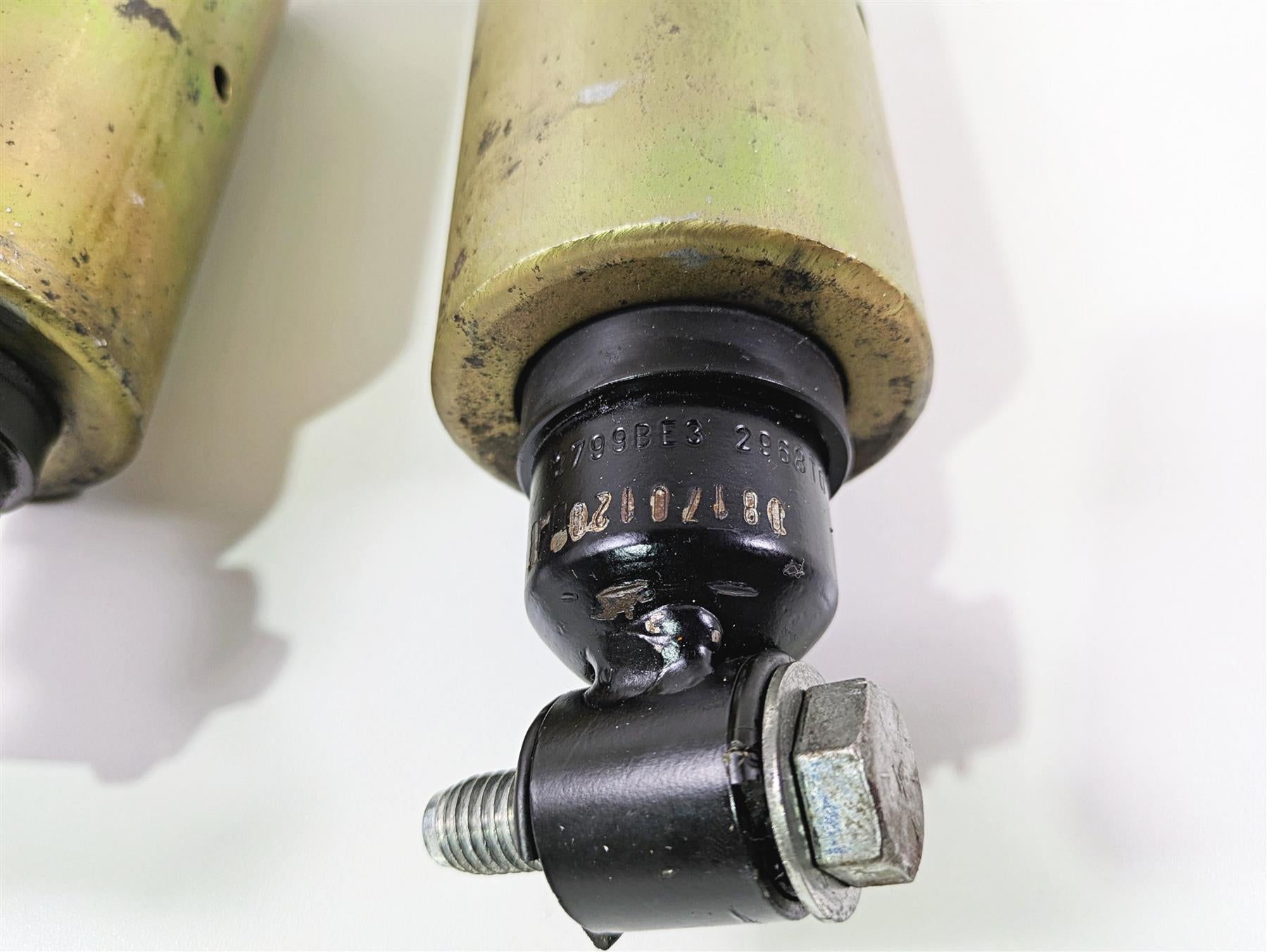 2002 Indian Spirit Deluxe Rear Oem Stock Suspension Shock Damper Set 16-213 {{ shop.shopifyCountryName }} - Mototech271