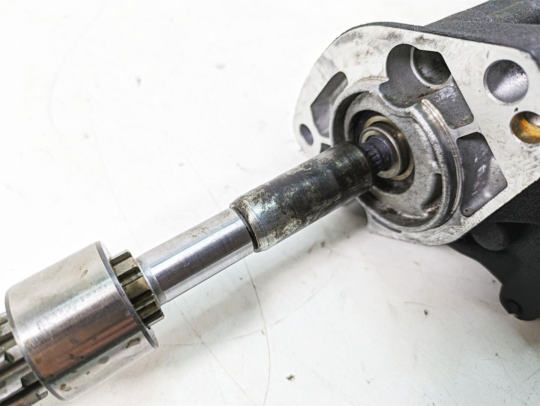 2006 Harley FLSTI Softail Heritage Engine Starter Motor 31553-94B {{ shop.shopifyCountryName }} - Mototech271