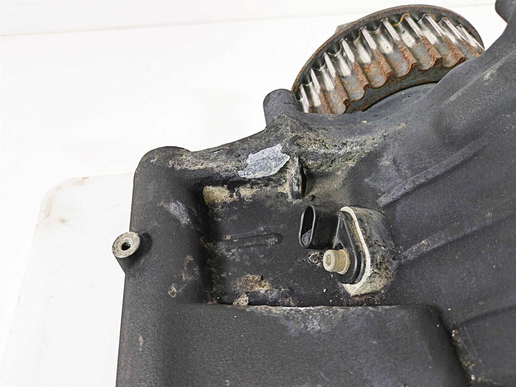 2008 Harley FLSTSB Cross Bones 6-Speed Transmission Gear Box 33030-07A {{ shop.shopifyCountryName }} - Mototech271