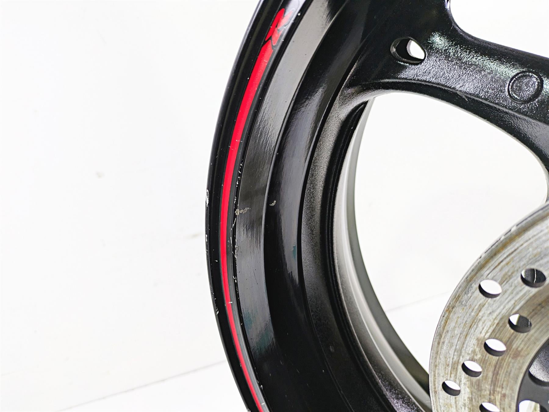 2016 Suzuki GSXR1000 Straight 17x6 Rear Wheel Rim 64111-47H00-019 {{ shop.shopifyCountryName }} - Mototech271