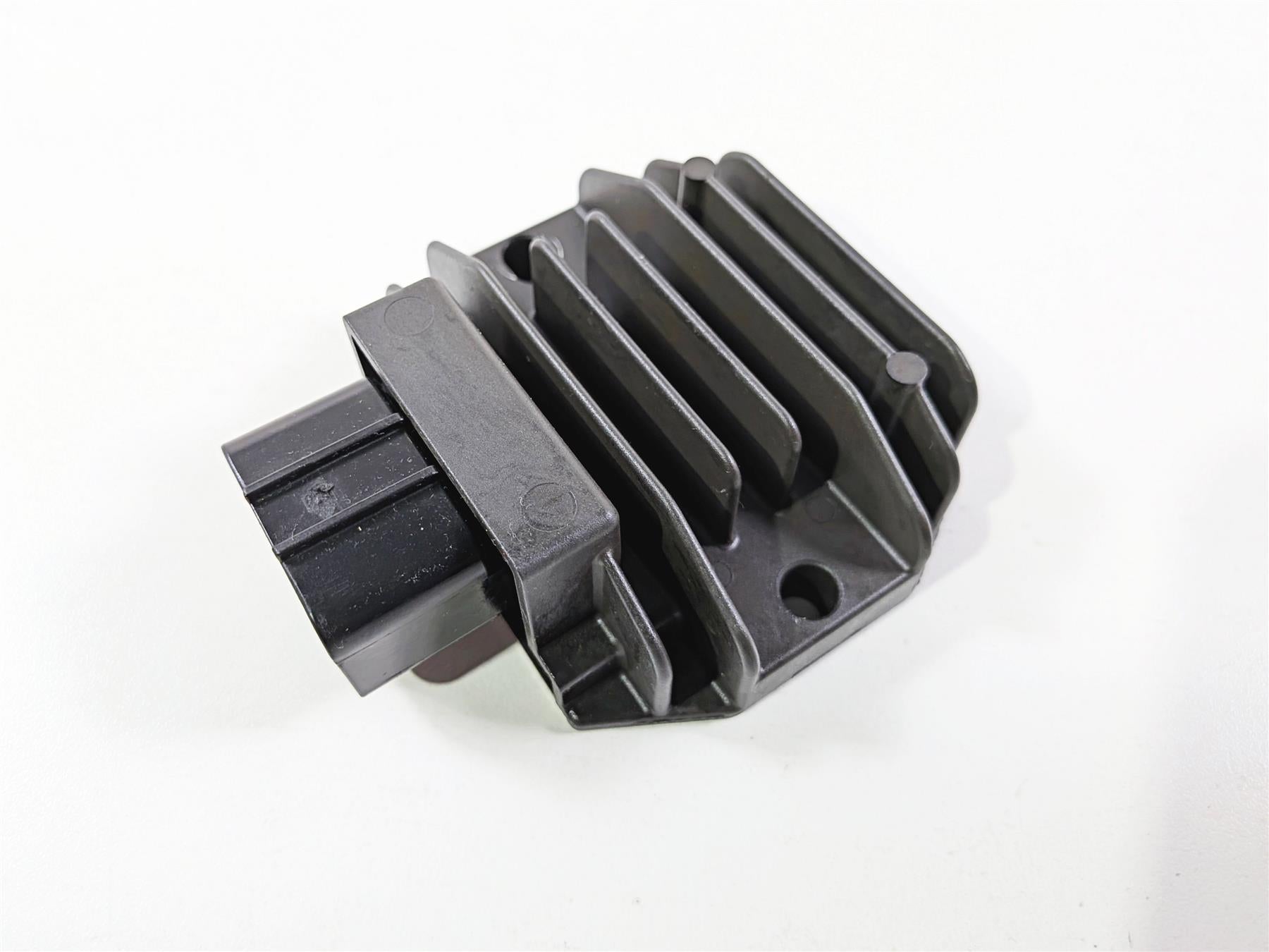 2016 KTM 1290 Super Adventure Rectifier Voltage Regulator 60311034000 FH022AA {{ shop.shopifyCountryName }} - Mototech271