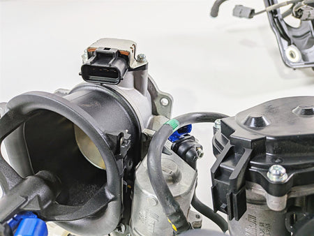 2019 Ducati 959 Panigale Mikuni Throttle Bodies + Wiring & Housing 28240921A {{ shop.shopifyCountryName }} - Mototech271