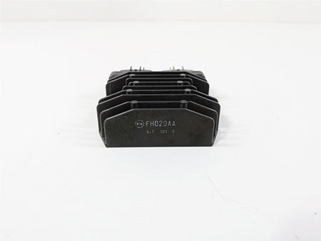 2019 Triumph Speed Triple RS 1050 Rectifier Voltage Regulator T1300675 FH020AA {{ shop.shopifyCountryName }} - Mototech271