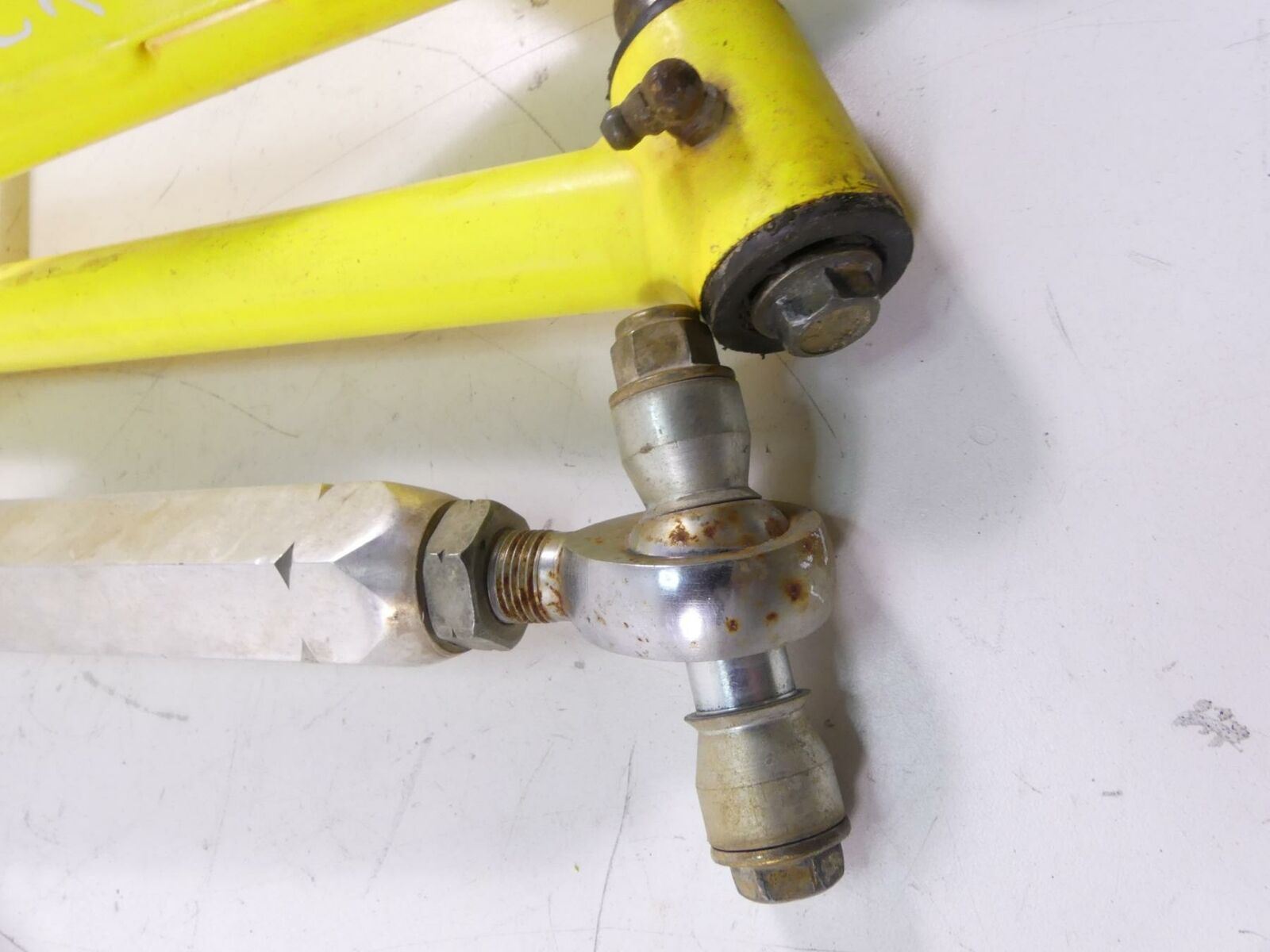 2018 Can-Am Maverick 1000R XMR Left Rear Knee Assembly 706002792 706002764 {{ shop.shopifyCountryName }} - Mototech271