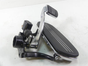 2014 Harley Touring FLHX Street Glide Right Floorboard Brake Pedal Set 50518-09