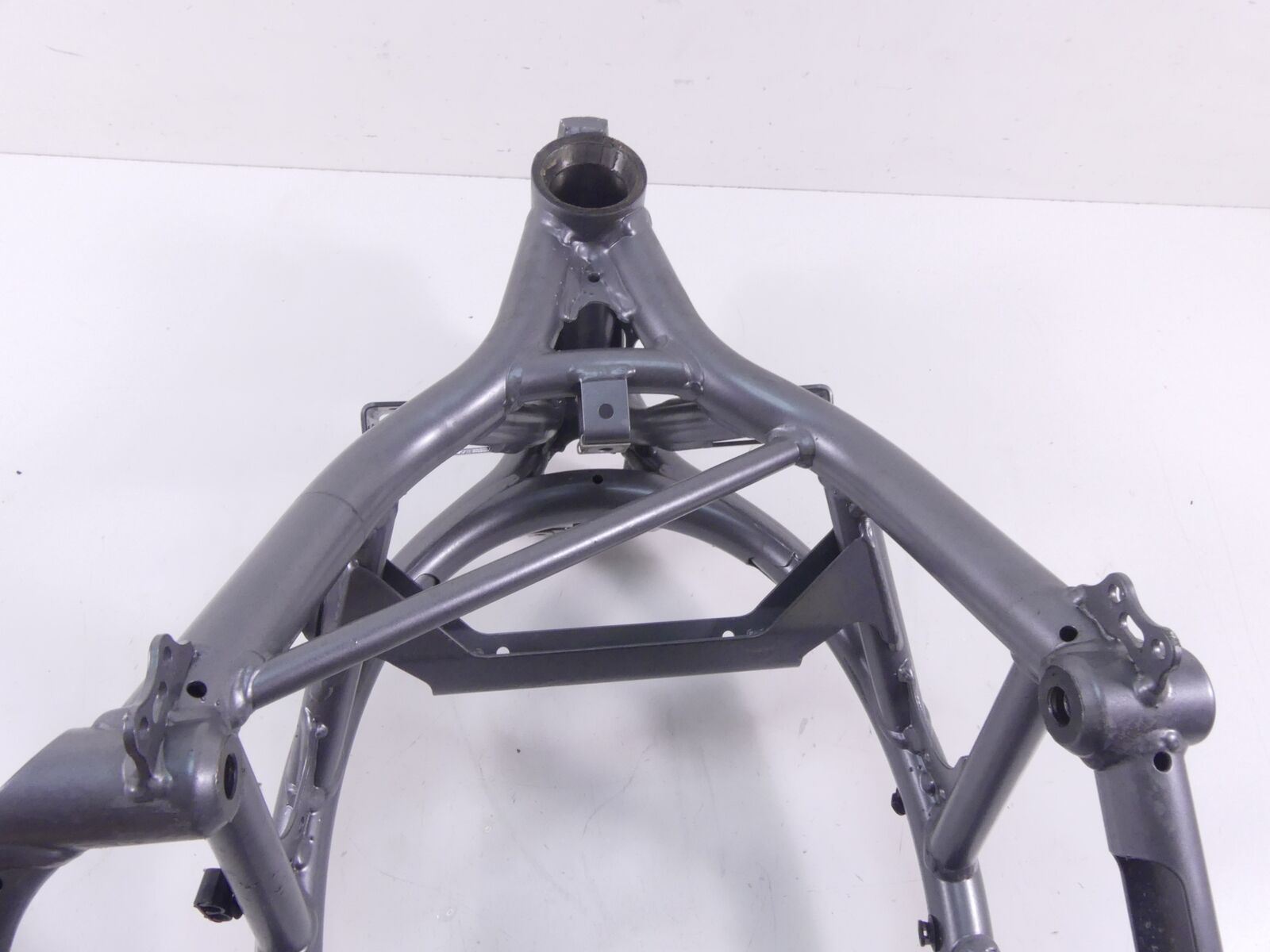 2017 BMW F800GS K72 Achat-Grey Straight Main Frame - Export Only 46511600237 {{ shop.shopifyCountryName }} - Mototech271