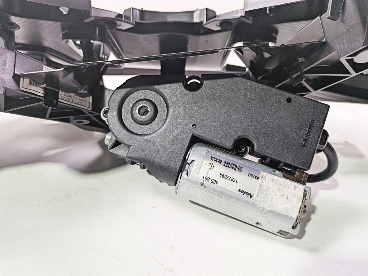 2016 BMW R1200RT K52 Windshield Adjuster & Motor 46637728676 {{ shop.shopifyCountryName }} - Mototech271