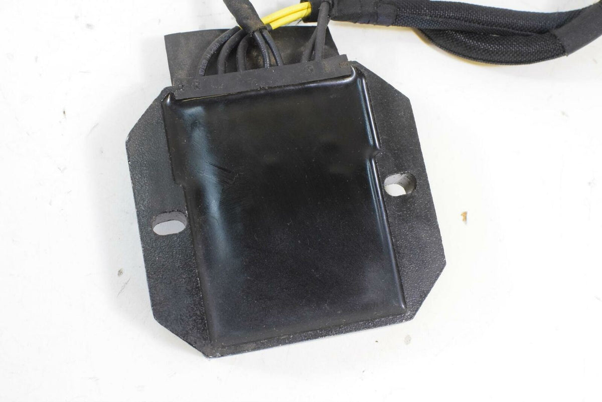 2018 Husqvarna 401 Vitpilen Rectifier Voltage Regulator 93011034000 {{ shop.shopifyCountryName }} - Mototech271