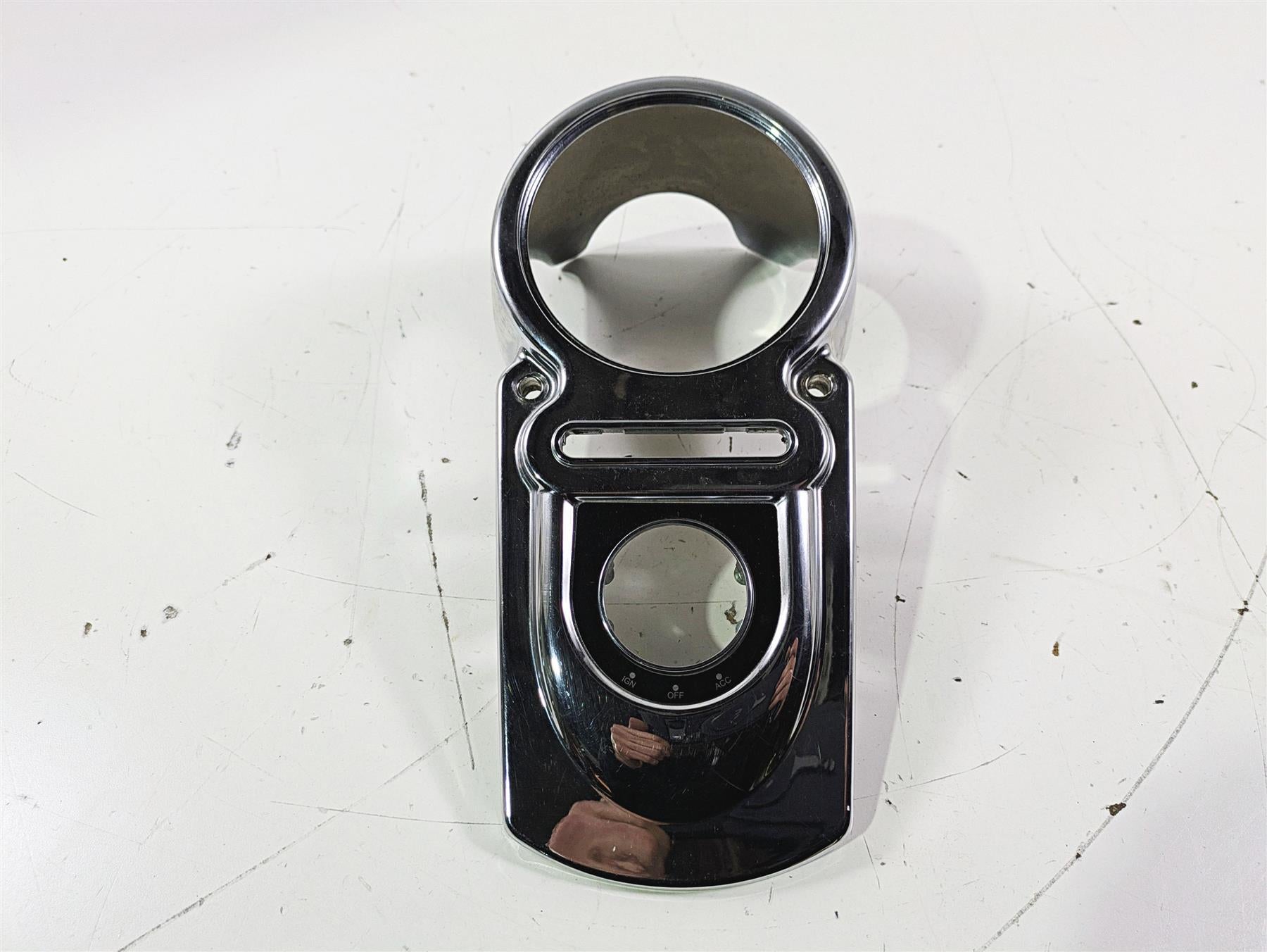 2007 Harley FXDWG Dyna Wide Glide Fuel Tank Dash Cover Console 71211-04A {{ shop.shopifyCountryName }} - Mototech271
