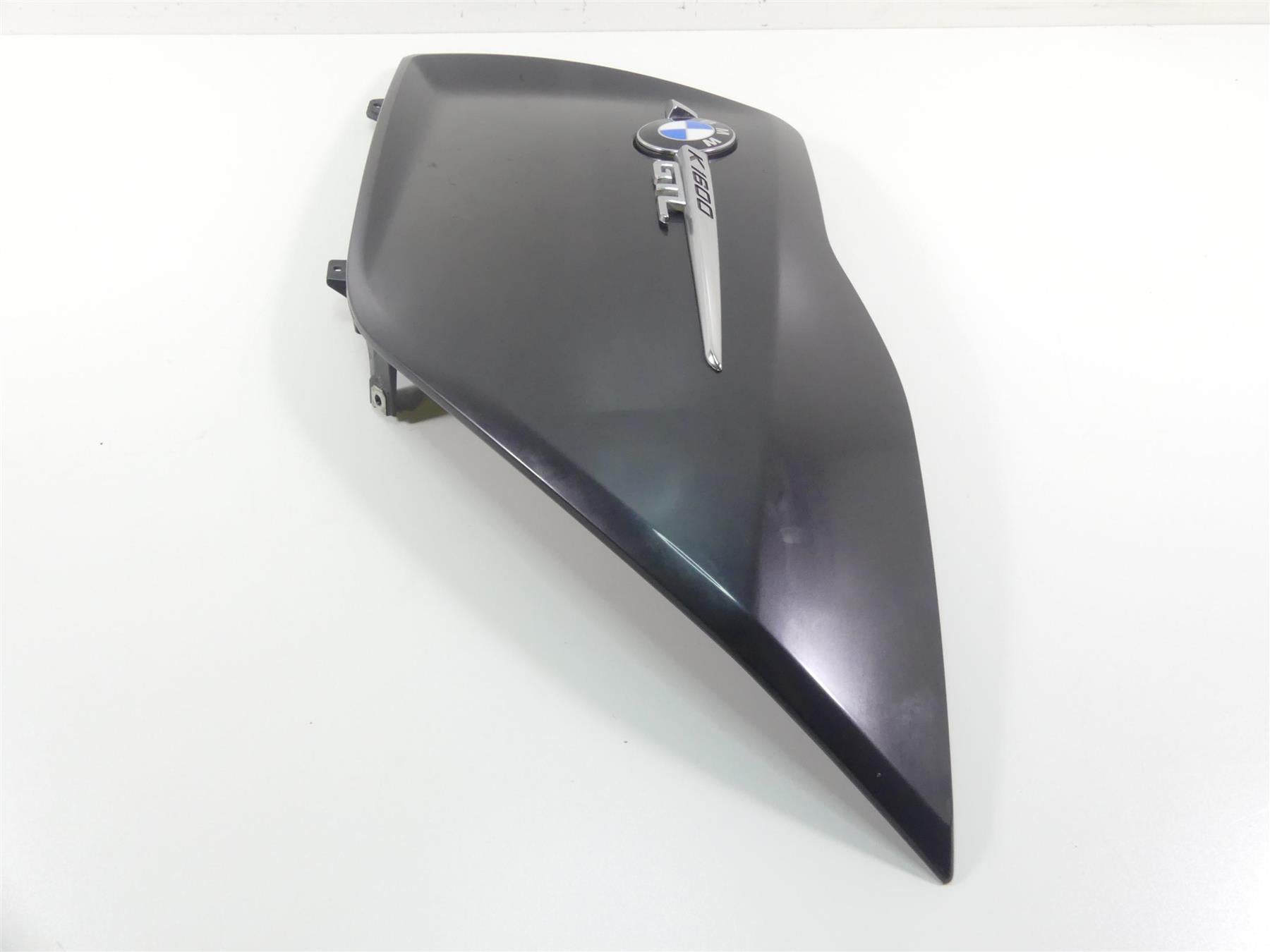 2014 BMW K1600 GTL K48 Right Side Cover Fairing Cowl + Emblem 46667710462 {{ shop.shopifyCountryName }} - Mototech271