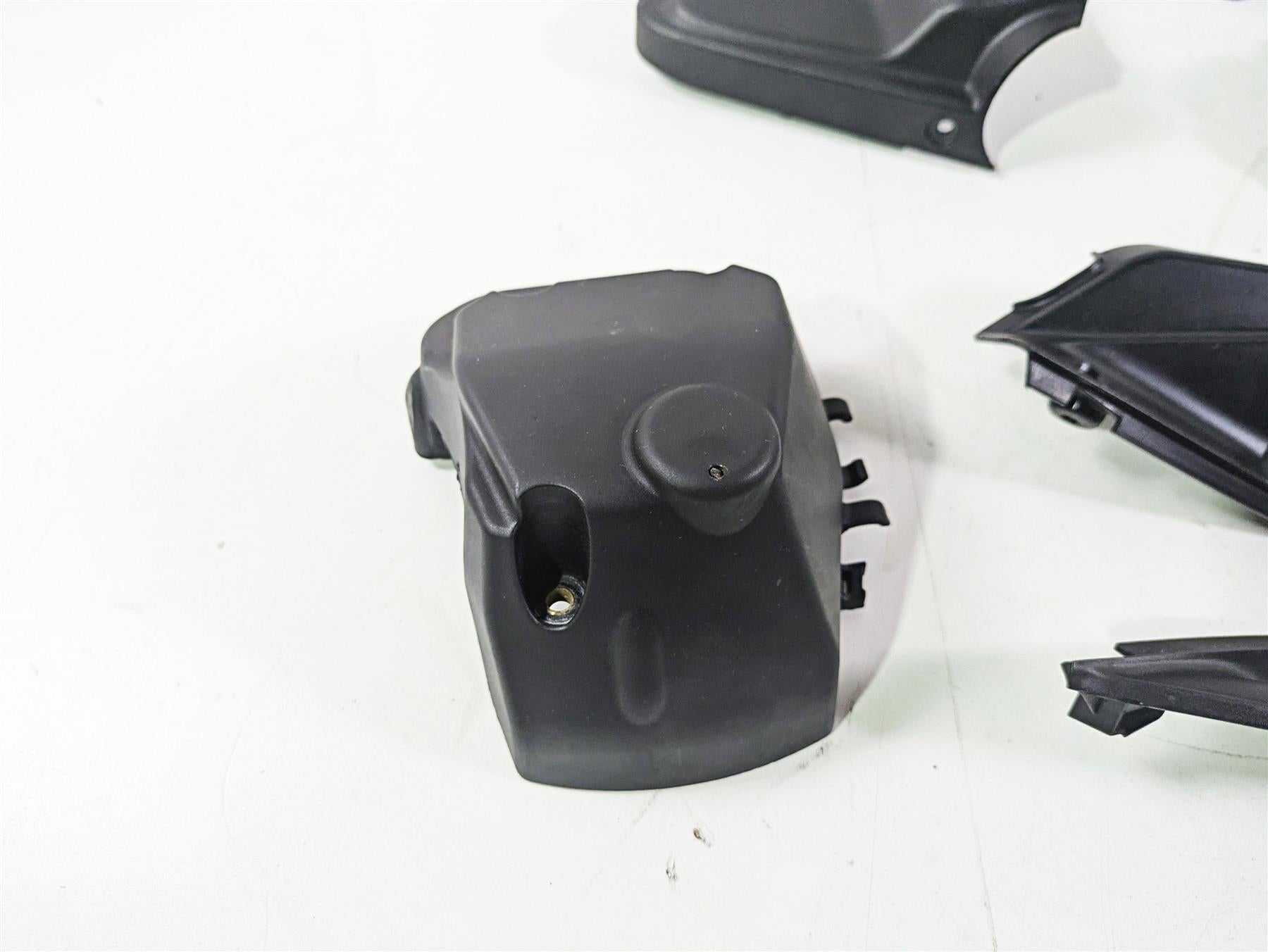 2015 Ducati Hypermotard 821 SP Plastic Frame Infill Cover Fairing Set 48211701A {{ shop.shopifyCountryName }} - Mototech271