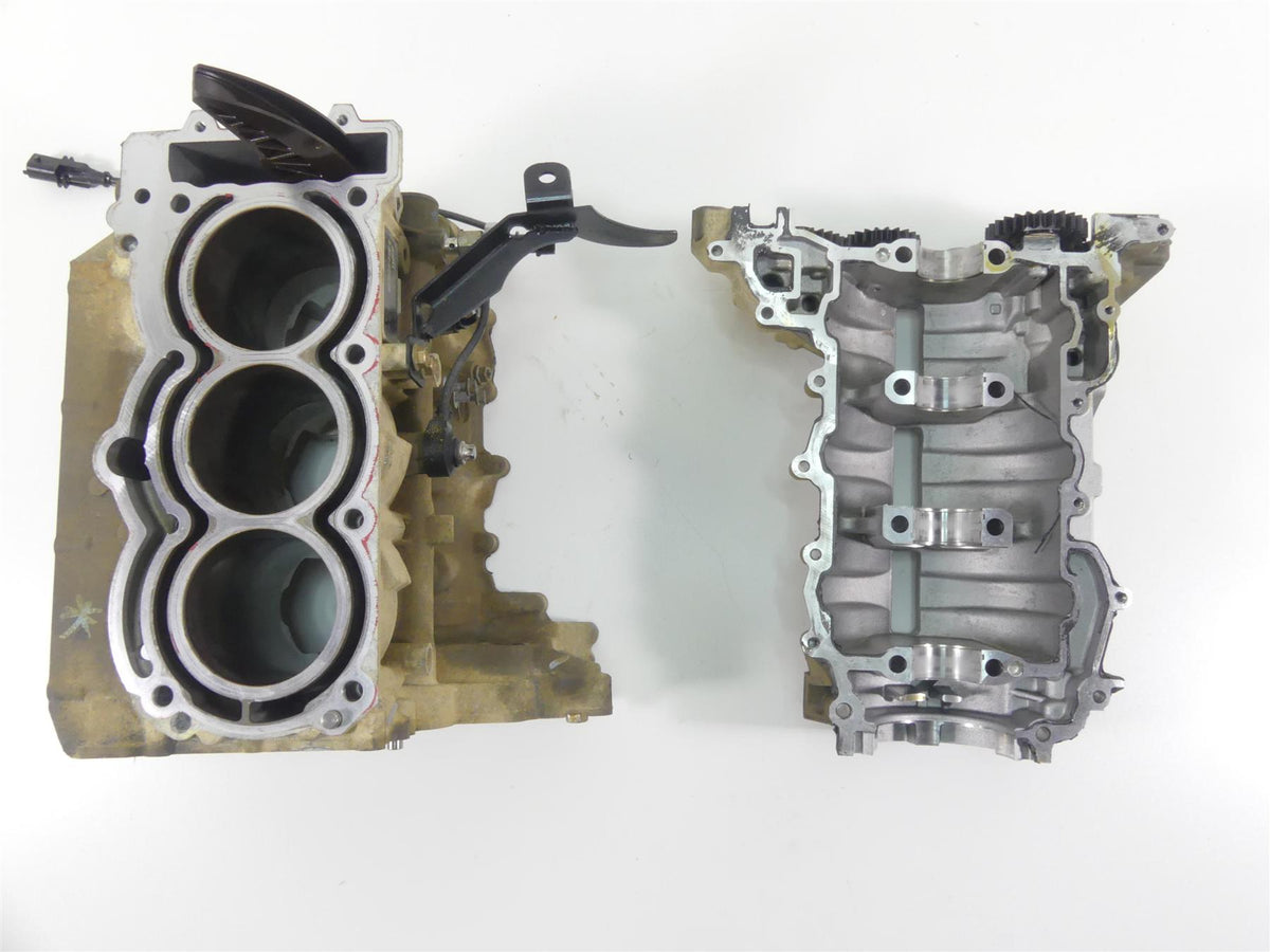 2018 Can Am Maverick X3 Turbo STD Crankcase Crank Engine Case Set 420893001 {{ shop.shopifyCountryName }} - Mototech271