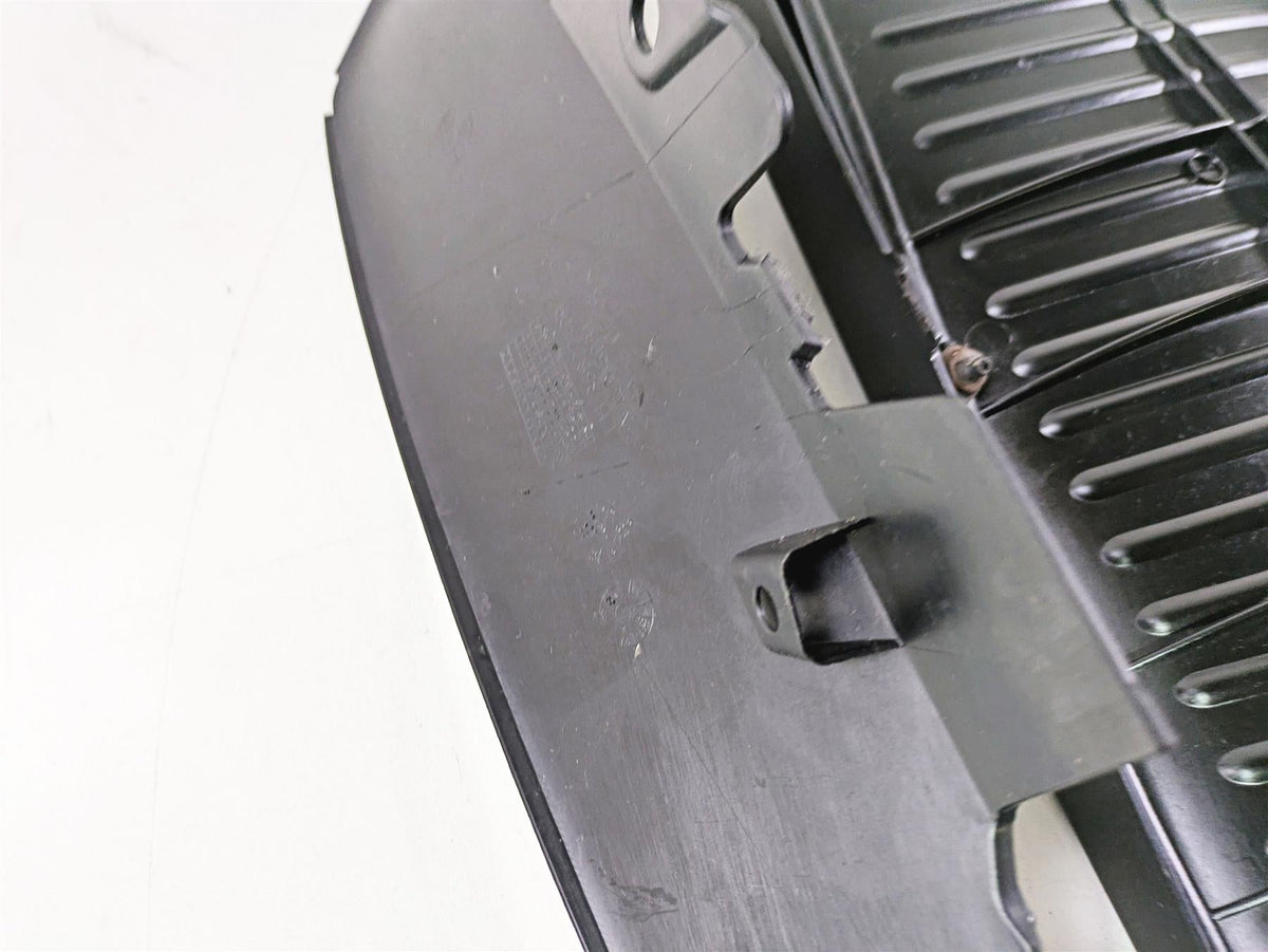 2013 Harley VRSCF Muscle Rod Radiator Center Cover Fairing 26826-09 {{ shop.shopifyCountryName }} - Mototech271
