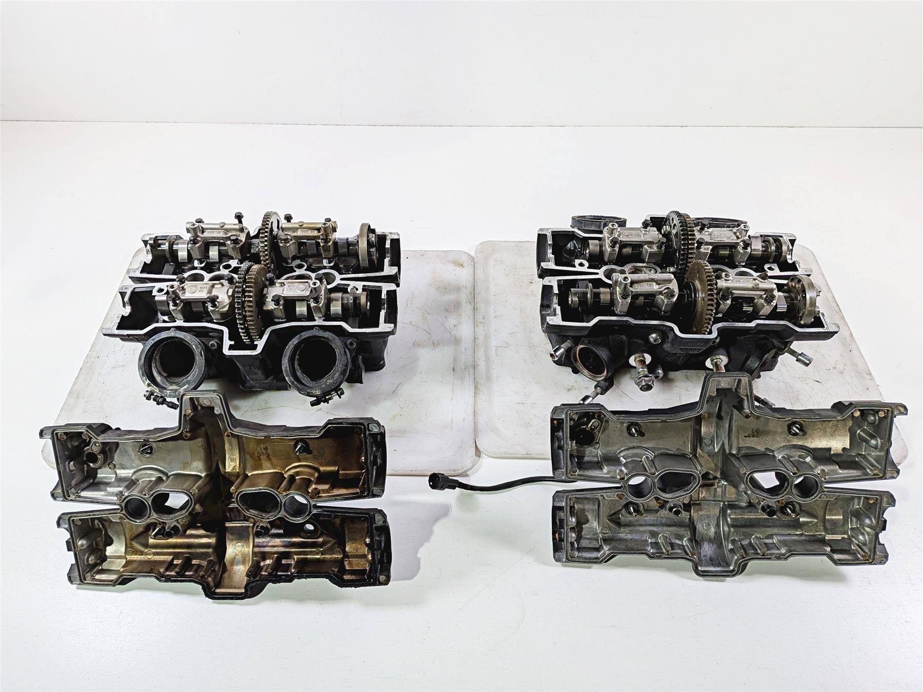 2009 Yamaha VMX17 V-Max 1700 Engine Cylinder Head Set - Read 2S3-11103-09-Mototech271