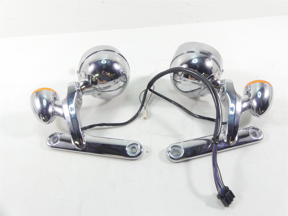 2004 Harley FLHTC SE CVO Electra Glide Front Spot Light Blinker Set 68836-04 {{ shop.shopifyCountryName }} - Mototech271