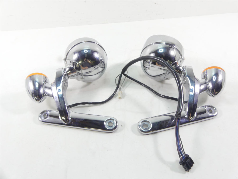 2004 Harley FLHTC SE CVO Electra Glide Front Spot Light Blinker Set 68836-04 {{ shop.shopifyCountryName }} - Mototech271