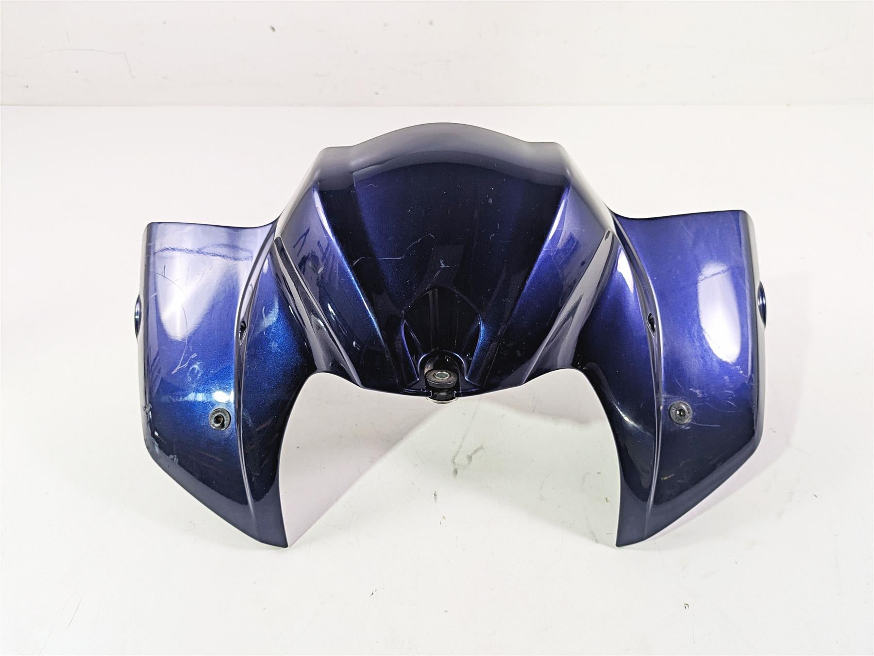 2009 Yamaha FZ1 FZS10 Fazer Front Fuel Tank Cover Fairing 2D1-2171A-00 {{ shop.shopifyCountryName }} - Mototech271