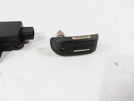 2015 BMW R1200 GS Adv K51 Rdc Sensor & Tire Sensors 36318532731 65758546222 {{ shop.shopifyCountryName }} - Mototech271