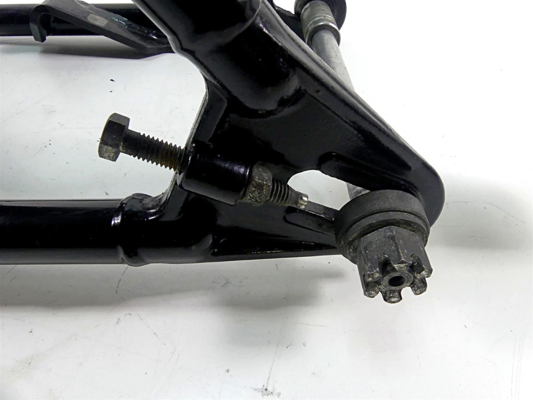 2002 Harley FLSTCI Softail Heritage Rear Swing Arm Swingarm 48746-07 {{ shop.shopifyCountryName }} - Mototech271