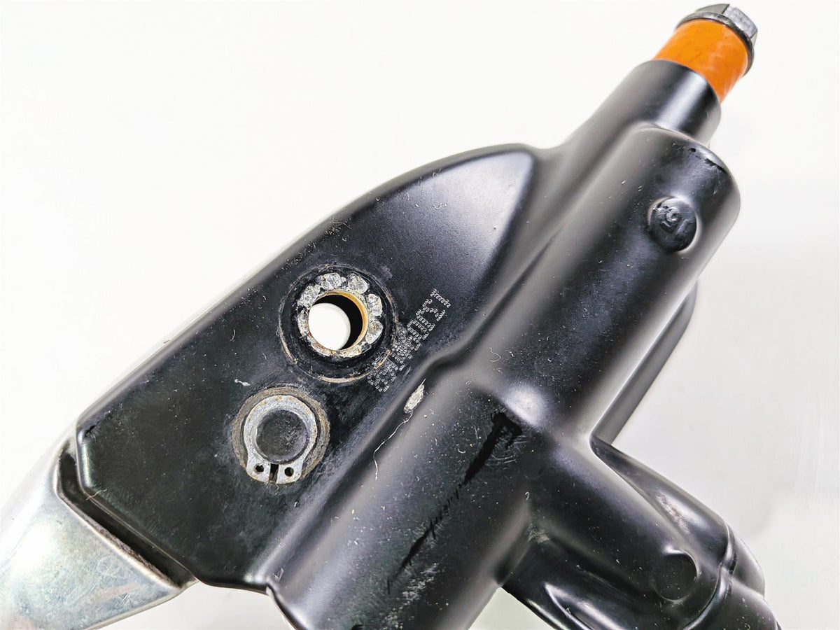 2014 Harley Touring FLHTK Electra Glide Front Brake Master Cylinder 44551-08F-Mototech271