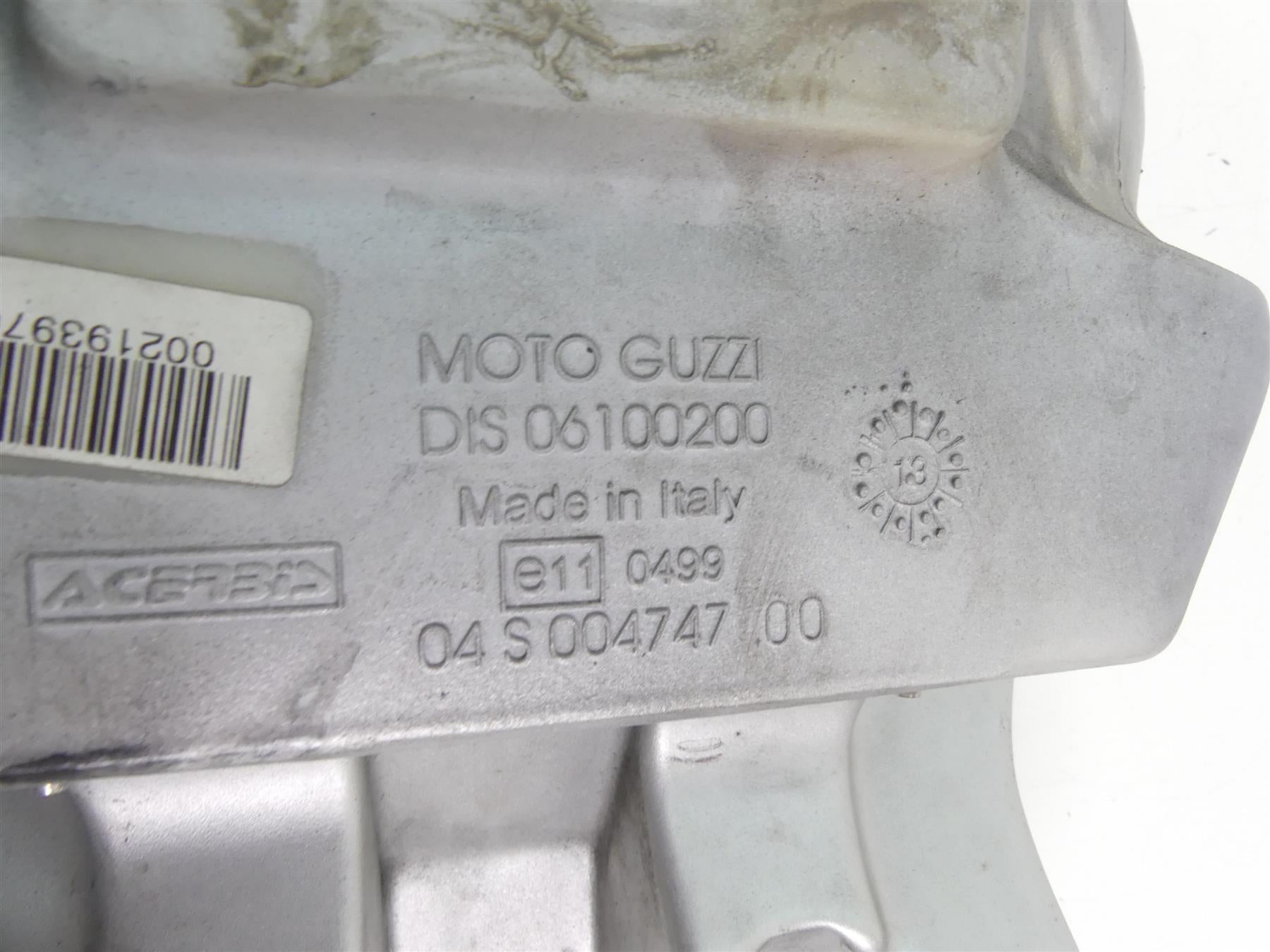2014 Moto Guzzi Griso 1200 SE 8V Fuel Gas Petrol Tank GU06100200 {{ shop.shopifyCountryName }} - Mototech271