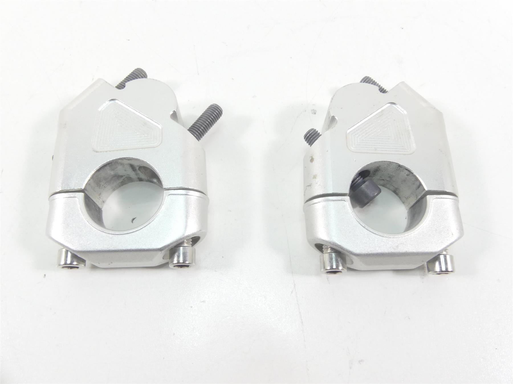 2013 BMW R1200GS GSW K50 Tourtecs 30mm Handlebar Riser & Clamps A031076-0 {{ shop.shopifyCountryName }} - Mototech271