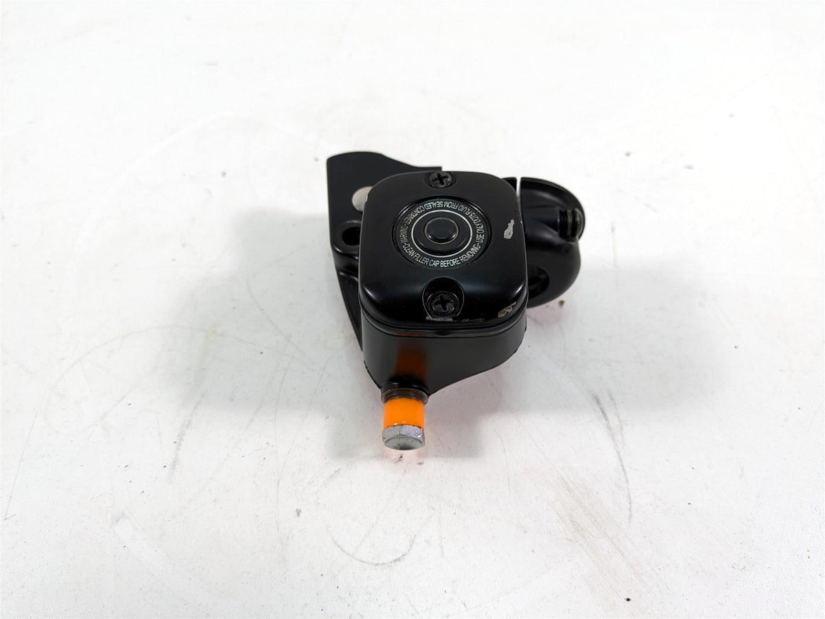 2000 Harley Dyna FXDL Low Rider Front Brake Master Cylinder 11/16" 41700737 {{ shop.shopifyCountryName }} - Mototech271