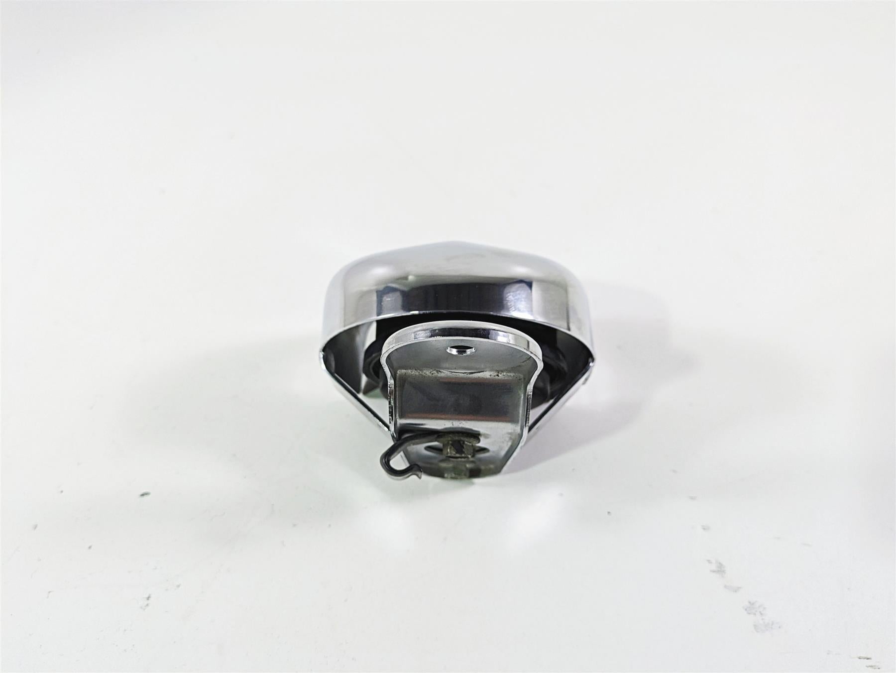 2003 Harley FLSTC Softail Heritage 100th Horn & Chrome Cover 61300478A {{ shop.shopifyCountryName }} - Mototech271