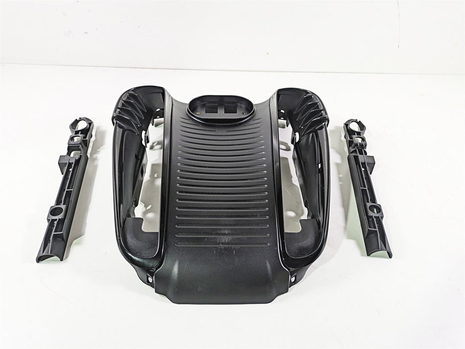 2016 Harley VRSCDX Night Rod Radiator Center Cover Fairing 26813-08A {{ shop.shopifyCountryName }} - Mototech271